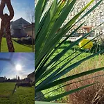 Guest house Les Hauts De Chalonne 4*