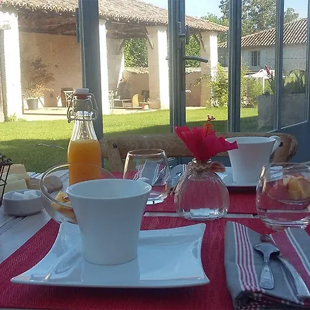 Les Hauts De Chalonne 4* Le Gond-Pontouvre