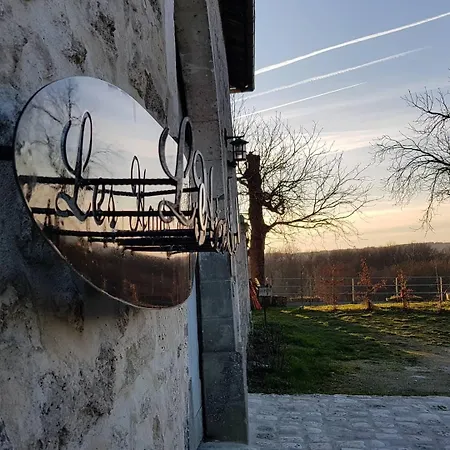 Les Hauts De Chalonne Ле-Гон-Понтувре