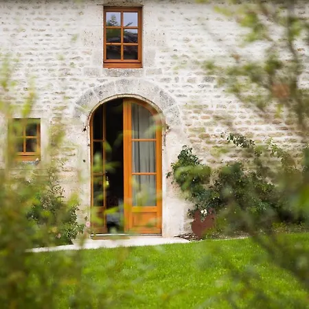 Casa de hóspedes Les Hauts De Chalonne