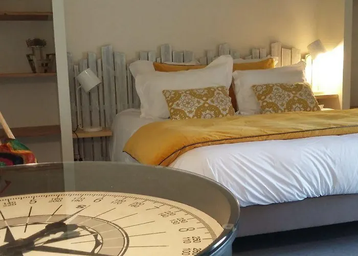 Casa de hóspedes Les Hauts De Chalonne Le Gond-Pontouvre