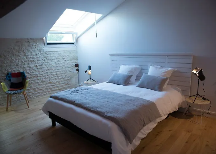 Les Hauts De Chalonne Casa de hóspedes 4*