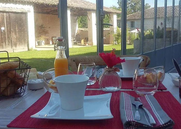 Les Hauts De Chalonne 4* Le Gond-Pontouvre