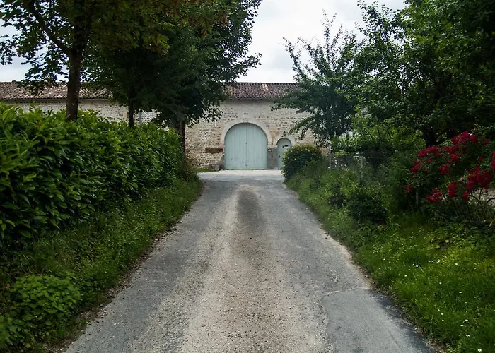 Les Hauts De Chalonne Casa de hóspedes
